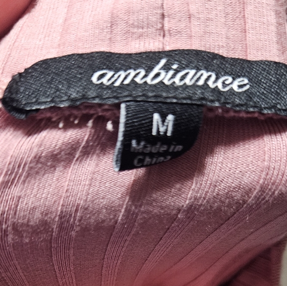 Elegant Pink Ribbed Long Sleeve Top - Picture 3 of 3